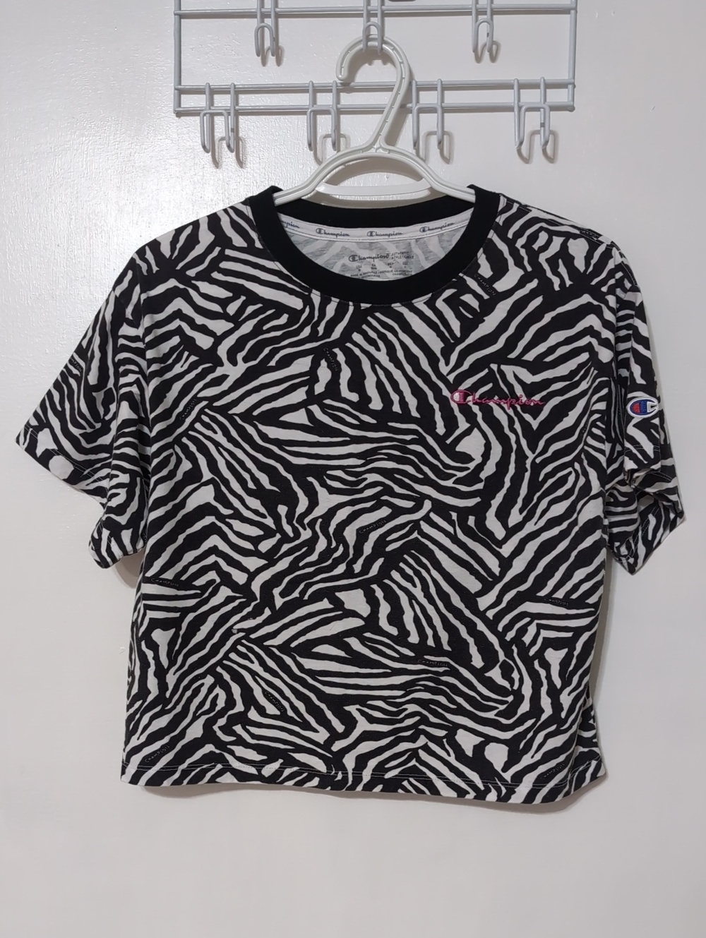Champion Crop Top Size Medium